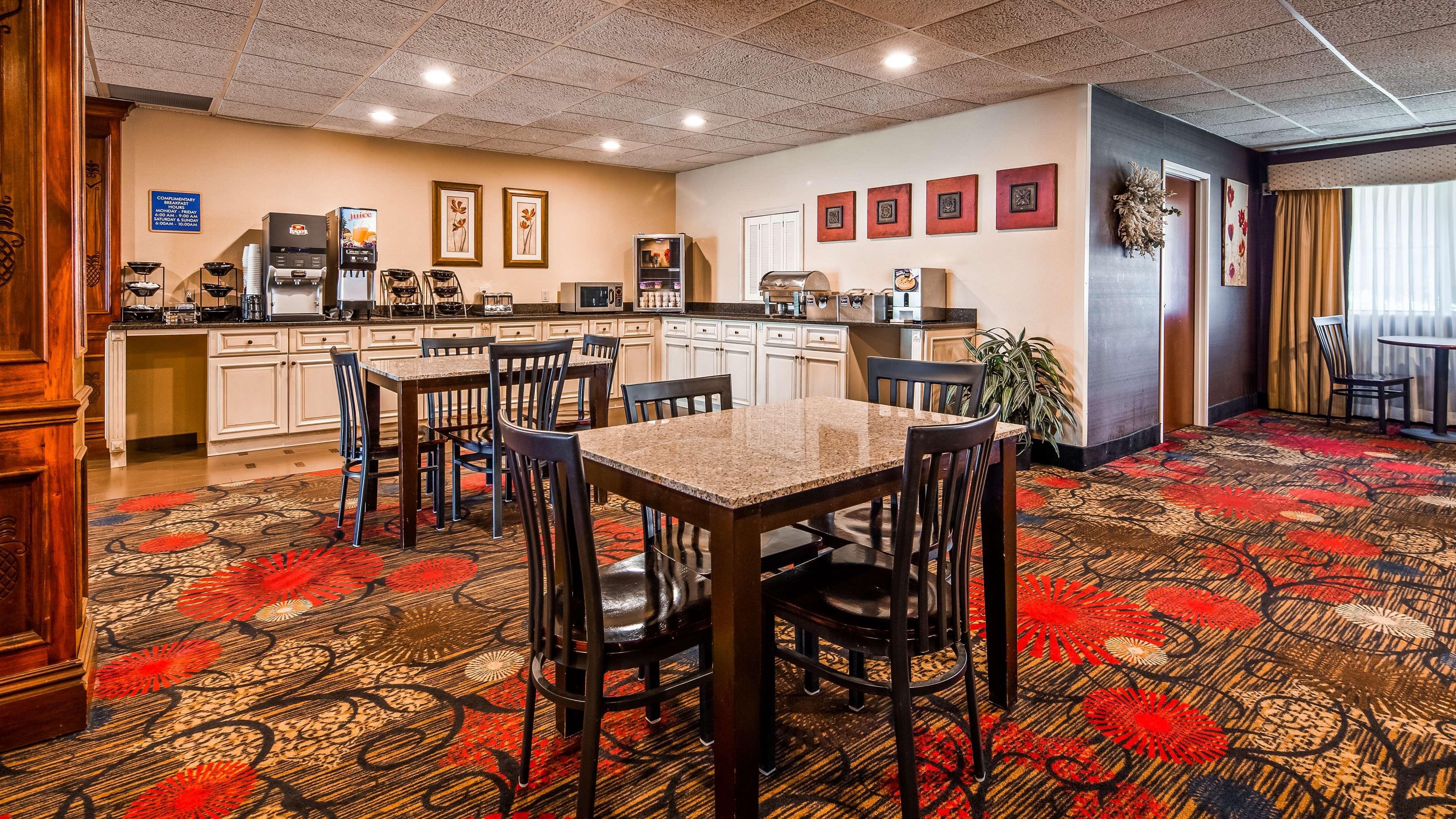 Best Western Plus Brandywine Inn & Suites Monticello Eksteriør bilde